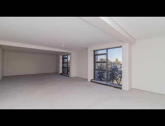 2,400M² BUSINESS CENTRE FOR SALE IN MILNERTON CENTRAL